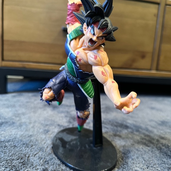 GOKU SSJ GOD AND BARDOCK FIGURES FOR SALE!! - Picture 2 of 6